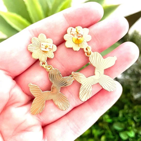 Floral Dog Dangle Earrings - Picture 4 of 4